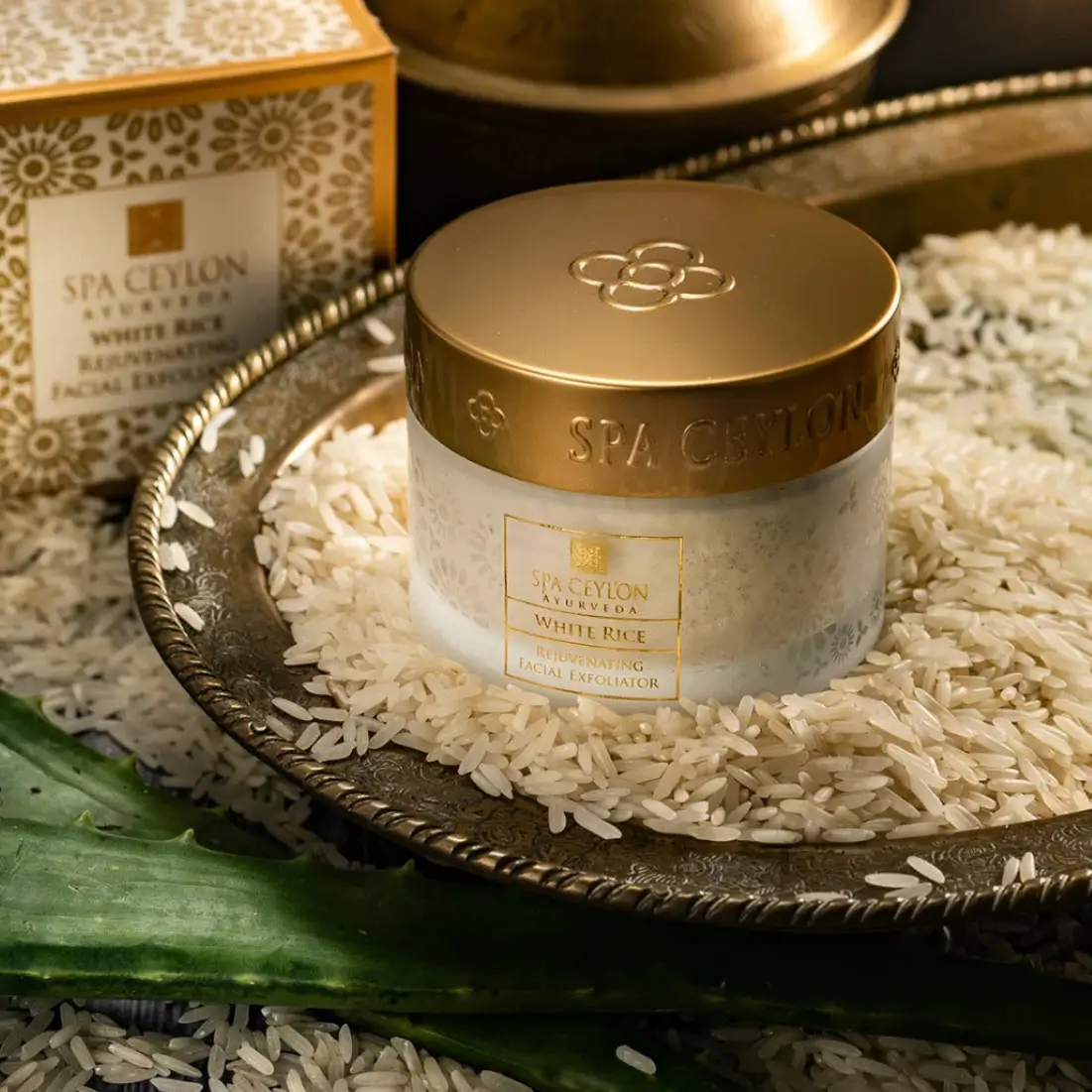 Rejuvenating Facial Exfoliator 100gr - Imagen 2