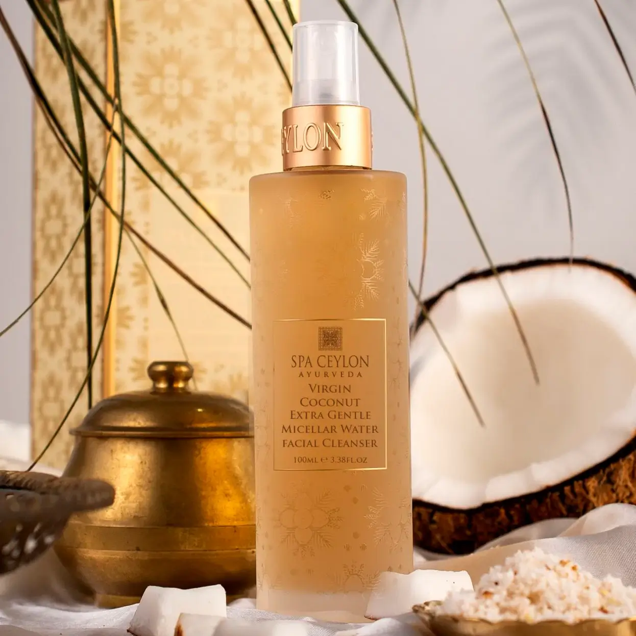 Extra Gentle Water Facial Cleanser Make-Up Remover 100ml - Imagen 2
